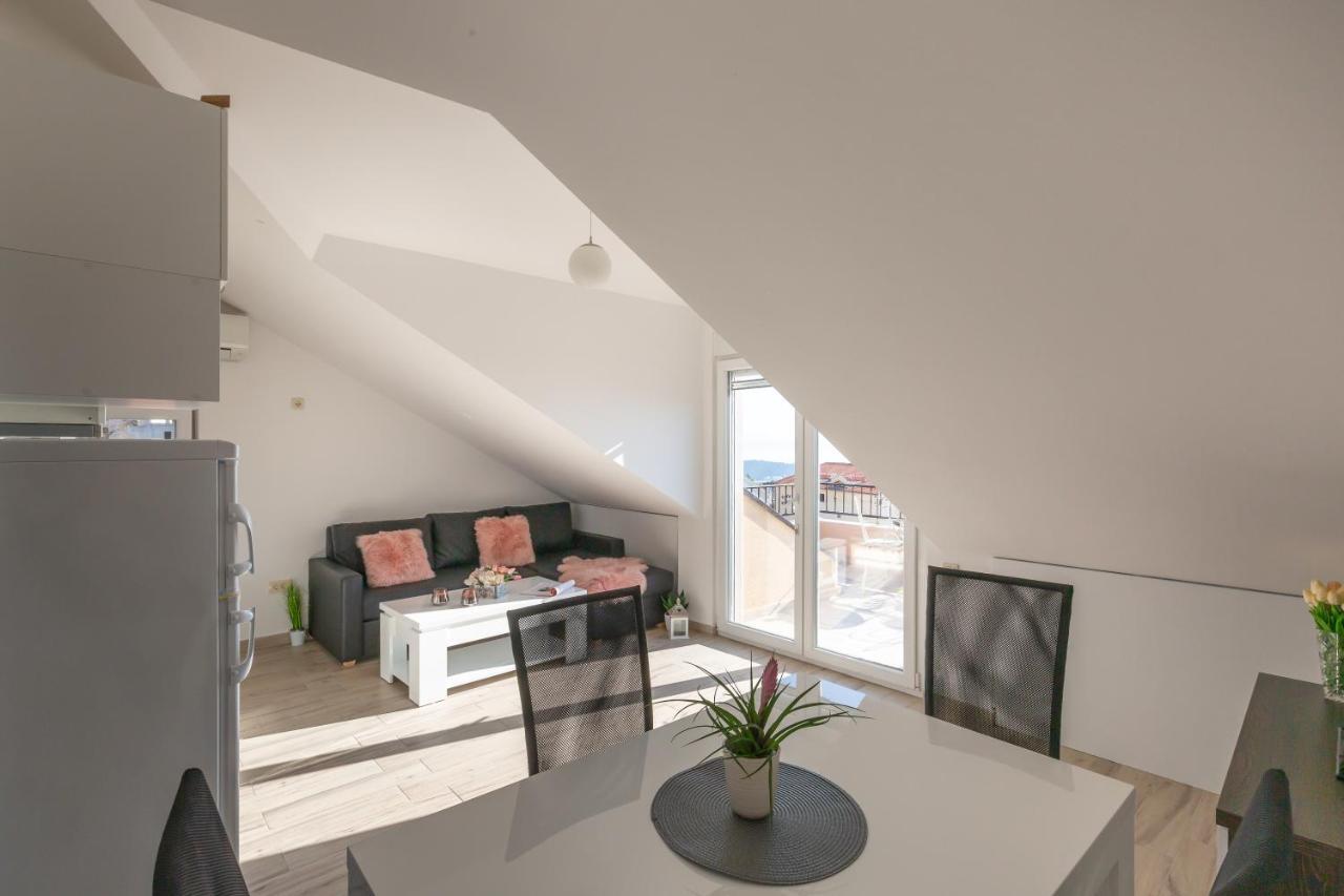 Appartement Ferdo 2 à Makarska Extérieur photo